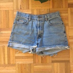 SOLD ❌ Vintage Eddie Bauer Jean shorts